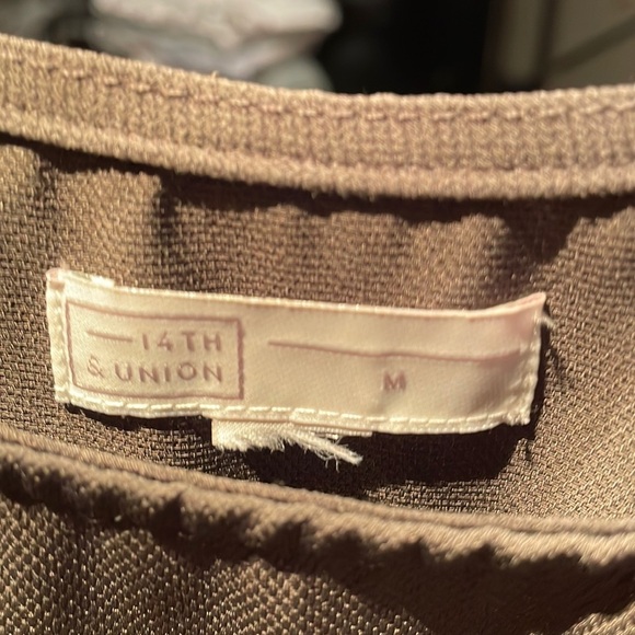 Olive Green Tank Top with Bow - Picture 6 of 7